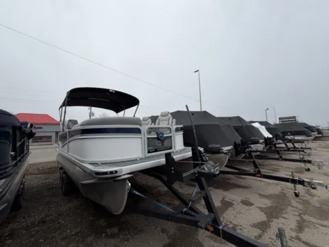Another view of 2026 PREMIER SUNSCAPE 220 RF 115HP BUNK TRAILER for sale in Fargo, ND at McLaughlin's RV and Marine - Fargo