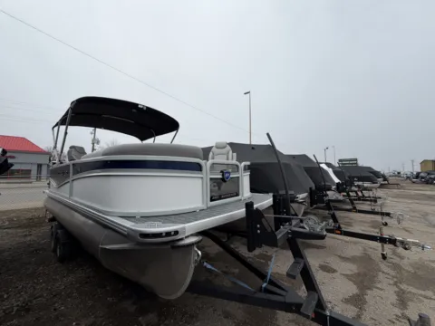 More photos of 2026 PREMIER SUNSCAPE 220 RF 115HP BUNK TRAILER at McLaughlin's RV and Marine - Fargo, ND