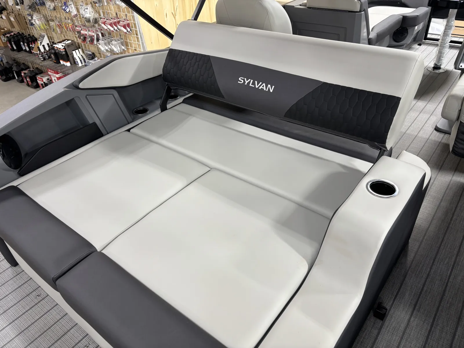 Black 2026 SYLVAN R SERIES R-20 CLZ DH 90HP BUNK TRAILER for sale in Fargo, ND