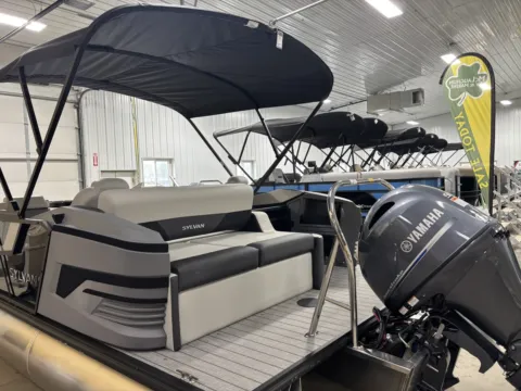 More photos of 2026 SYLVAN R SERIES R-20 CLZ DH 90HP BUNK TRAILER at McLaughlin's RV and Marine - Fargo, ND