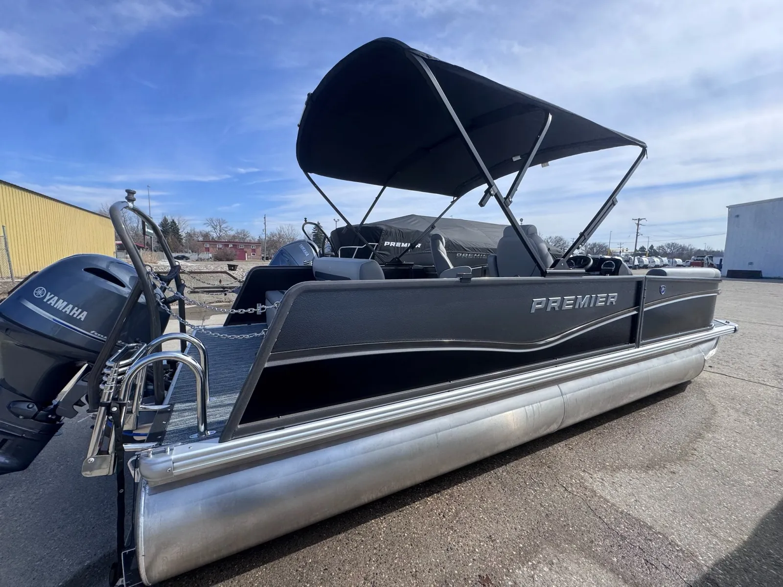 Photos of 2026 PREMIER SUNSCAPE 220 RL 115HP BUNK TRAILER for sale in Fargo, ND at McLaughlin's RV and Marine - Fargo