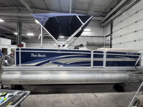 Another view of 2016 PALM BEACH 200 CRUISE 50HP BUNK TRAILER for sale in Fargo, ND at McLaughlin's RV and Marine - Fargo