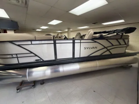 More photos of 2026 SYLVAN MIRAGE 822 LZ 115HP BUNK TRAILER at McLaughlin's RV and Marine - Fargo, ND