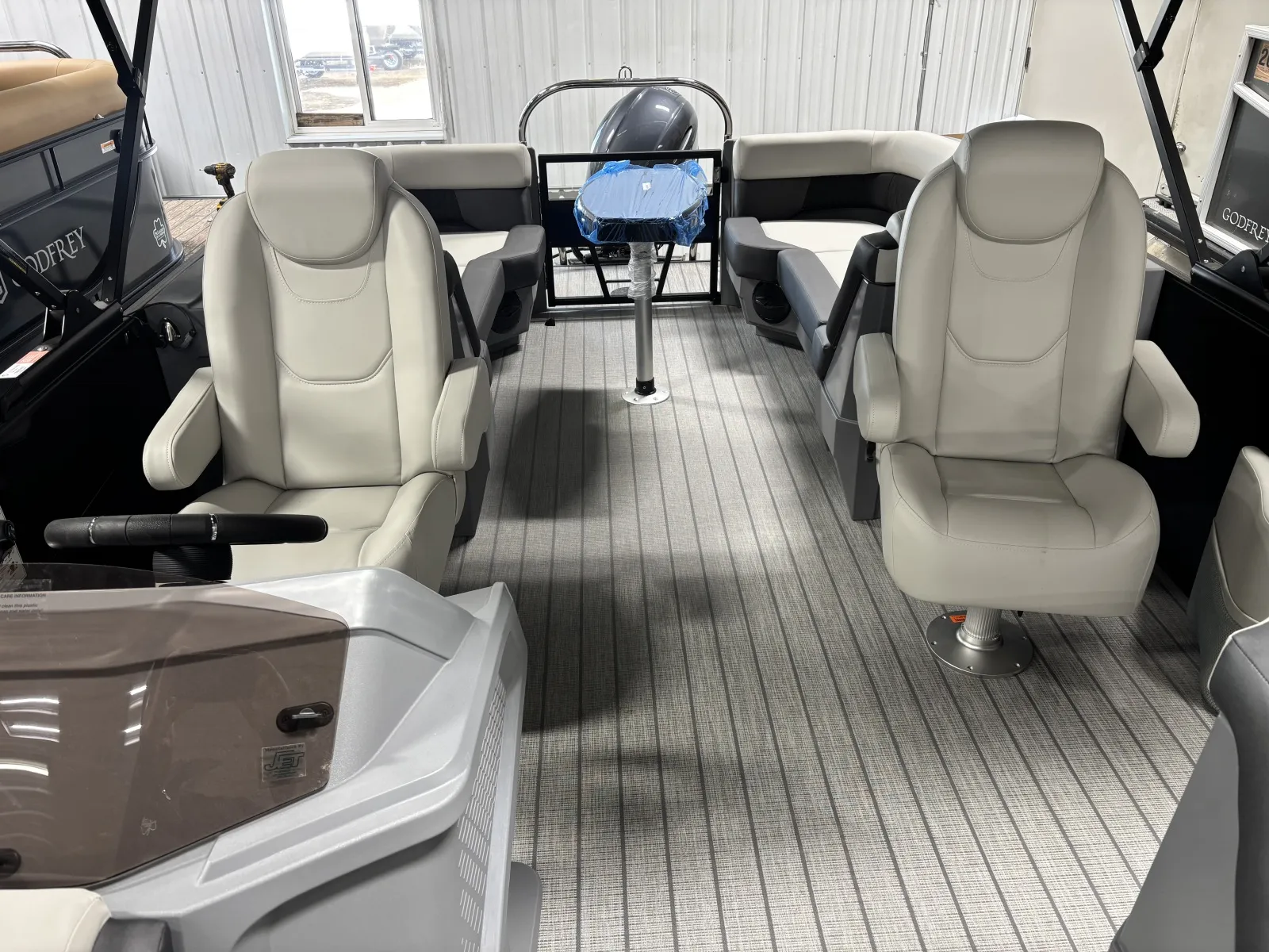 Blue 2026 SYLVAN R SERIES R-22 LZ DH 115HP BUNK TRAILER for sale in Detroit Lakes, MN