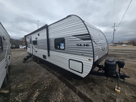 Photos of 2026 JAYCO JAY FLIGHT SLX 263 BHS for sale in Fargo, ND at McLaughlin's RV and Marine - Fargo