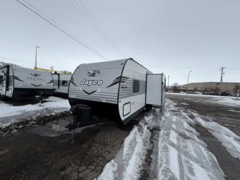 Photos of 2026 JAYCO JAY FLIGHT SLX 265 BHS for sale in Fargo, ND at McLaughlin's RV and Marine - Fargo