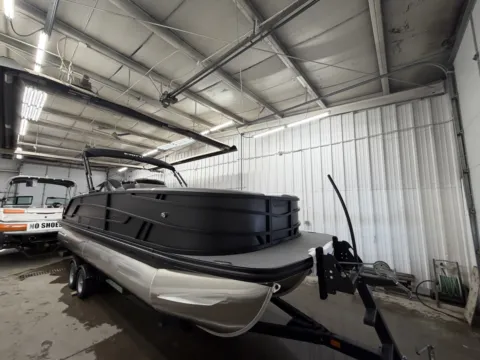 More photos of 2026 EVOTTI 500 SERIES 523 QL TRIPLE 200HP BUNK TRAILER at McLaughlin's RV and Marine - Fargo, ND