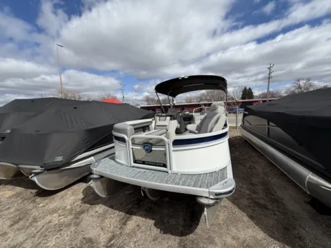 More photos of 2026 PREMIER SUNSCAPE 220 RF PTX TRIPLE 200HP BUNK TRAILER at McLaughlin's RV and Marine - Fargo, ND