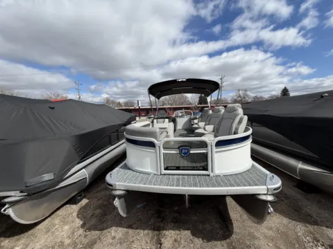More photos of 2026 PREMIER SUNSCAPE 220 RF PTX TRIPLE 200HP BUNK TRAILER at McLaughlin's RV and Marine - Fargo, ND