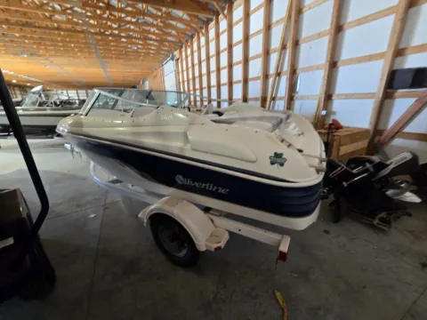 Another view of 2002 SILVERLINE 1805 4.3L for sale in Detroit Lakes, MN at McLaughlin's RV & Marine - Detroit Lakes