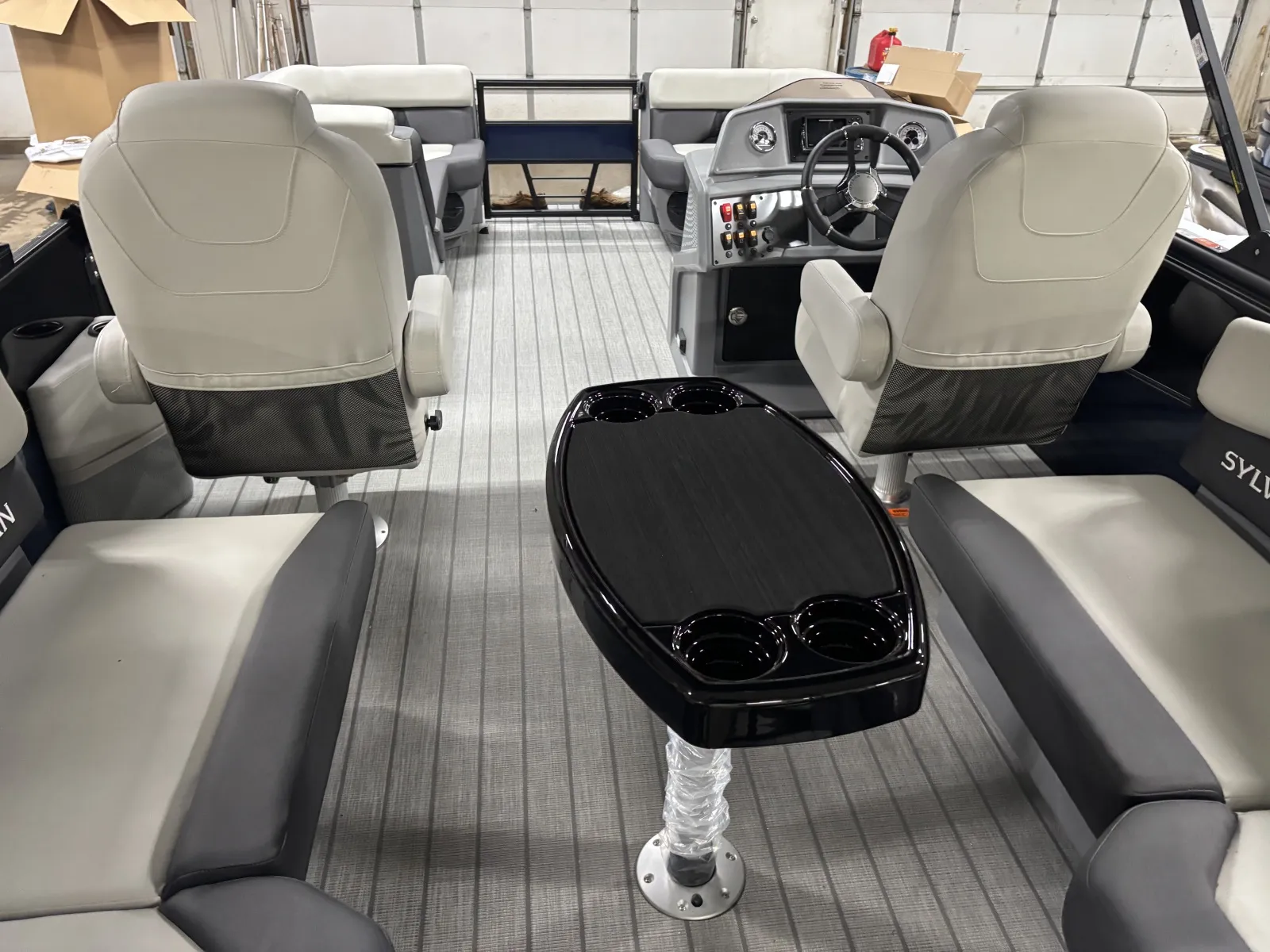 Unknown 2026 SYLVAN R SERIES R-20 LZ DH 90HP BUNK TRAILER for sale in Fargo, ND