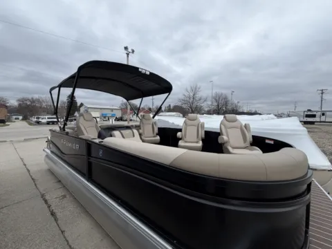 More photos of 2026 PREMIER SUNSCAPE 220 RF 150HP BUNK TRAILER at McLaughlin's RV and Marine - Fargo, ND