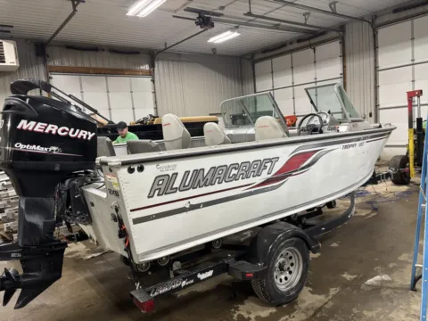 Photos of 2009 ALUMACRAFT TROPHY 185 150HP for sale in Detroit Lakes, MN at McLaughlin's RV & Marine - Detroit Lakes