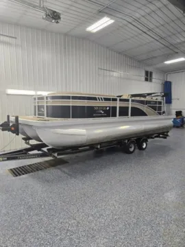 Unknown 2022 BENNINGTON 22 SSRX TRIPLE 115HP BUNK TRAILER for sale in Fargo, ND