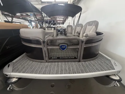 Photos of 2027 PREMIER SUNSCAPE 220 RF 115HP BUNK TRAILER for sale in Fargo, ND at McLaughlin's RV and Marine - Fargo