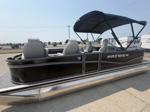 More photos of 2027 PREMIER SUNSCAPE 220 RF 115HP BUNK TRAILER at McLaughlin's RV and Marine - Fargo, ND