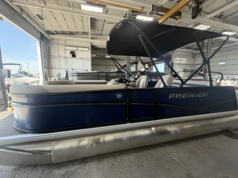 More photos of 2027 PREMIER SUNSCAPE 200 RL 90HP BUNK TRAILER at McLaughlin's RV and Marine - Fargo, ND