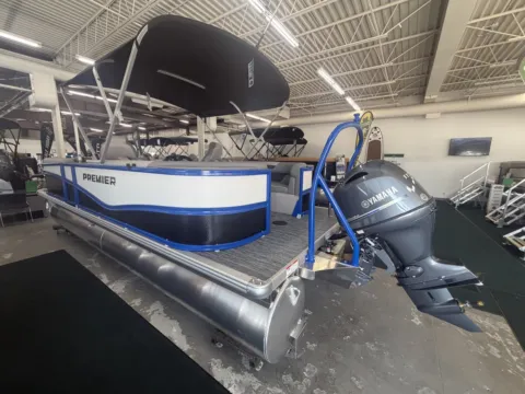 More photos of 2027 PREMIER SUNSCAPE 220 RF 115HP BUNK TRAILER at McLaughlin's RV and Marine - Fargo, ND