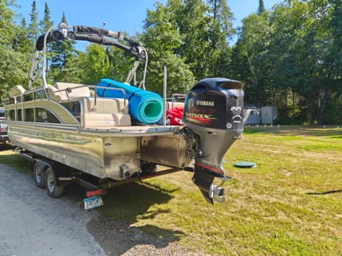Another view of 2012 G-3 ELITE 325C TRIPLE 225HP TRAILER LEGS for sale in Fargo, ND at McLaughlin's RV and Marine - Fargo