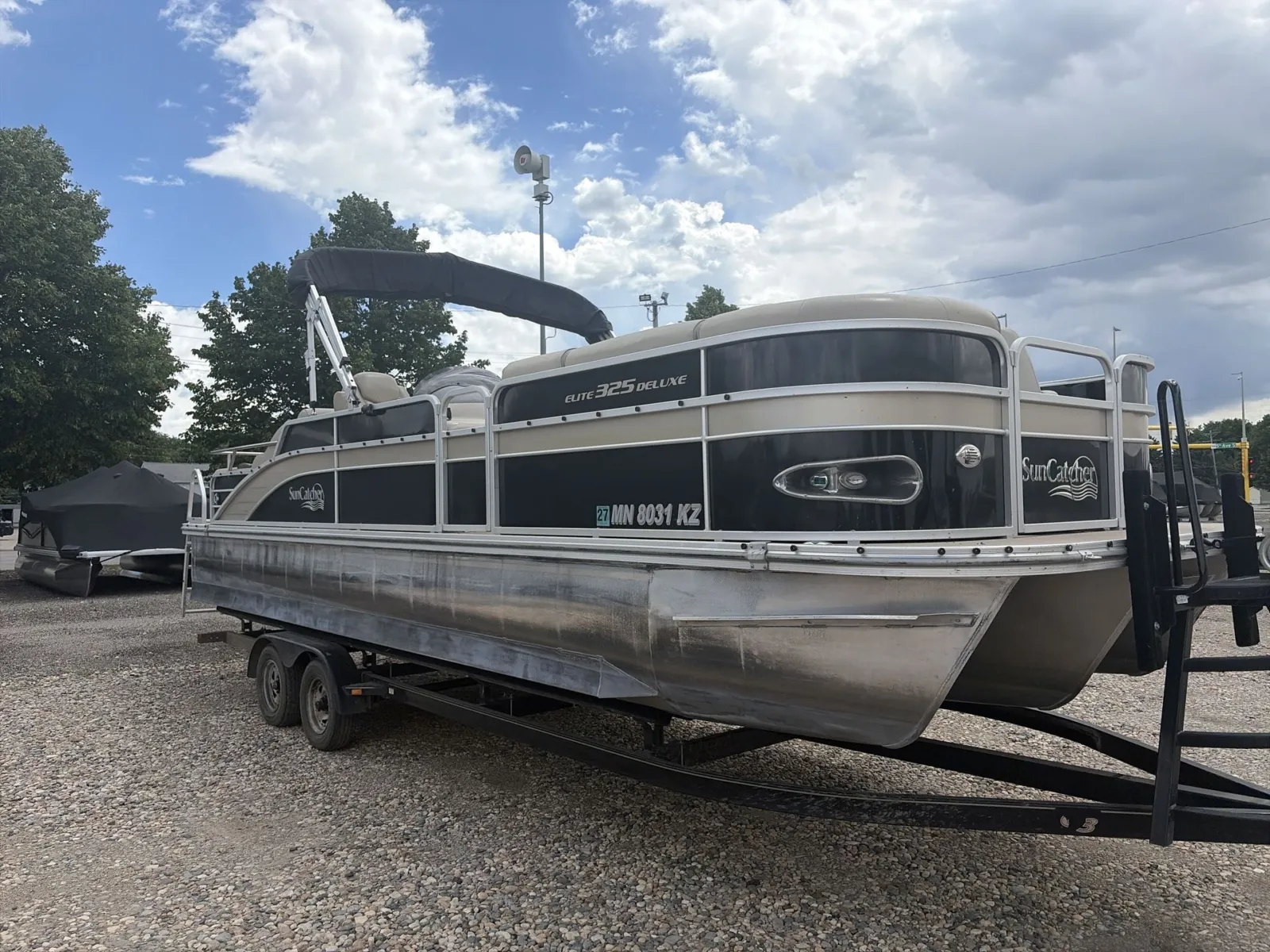 Unknown 2012 G-3 ELITE 325C TRIPLE 225HP LEGS BUNK TRAILER for sale in Fargo, ND