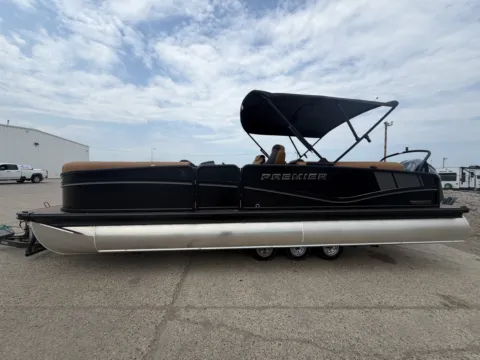 Photos of 2027 PREMIER SOLARIS 250 RF PTX TRIPLE 300HP BUNK TRAILER for sale in Fargo, ND at McLaughlin's RV and Marine - Fargo