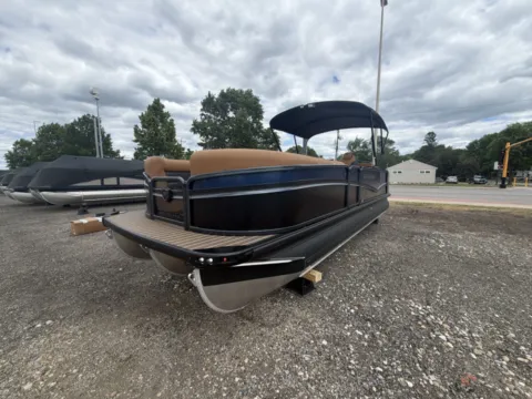 More photos of 2026 PREMIER SOLARIS 250 RL 300HP BUNK TRAILER at McLaughlin's RV and Marine - Fargo, ND