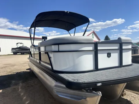 More photos of 2026 GODFREY XPERIENCE 2286 SBX TRIPLE 200HP BUNK TRAILER at McLaughlin's RV & Marine - Detroit Lakes, MN