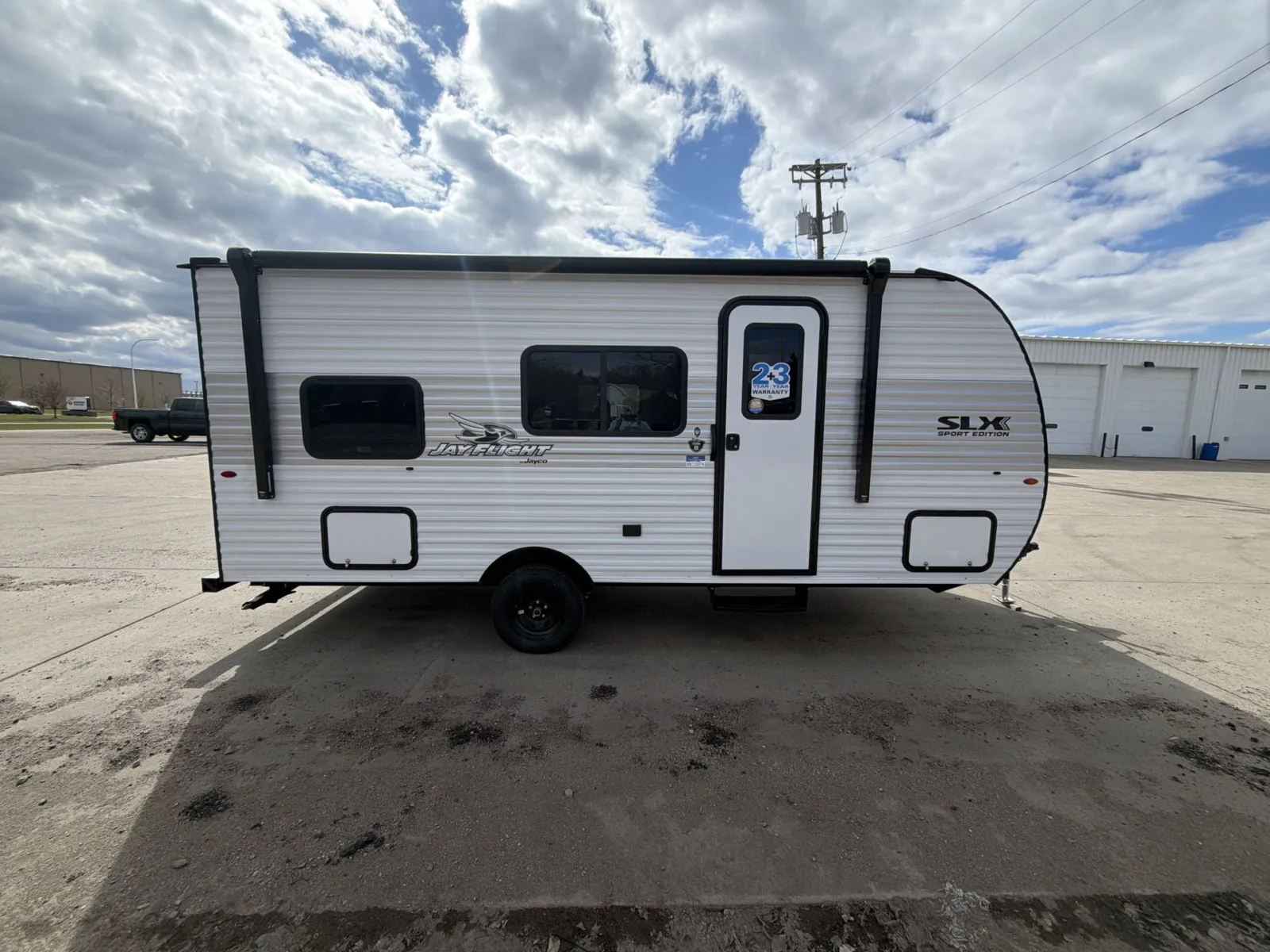 Photos of 2026 JAYCO JAY FLIGHT SLX 172DB for sale in Fargo, ND at McLaughlin's RV and Marine - Fargo