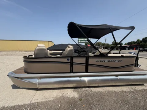 Photos of 2027 PREMIER SUNSCAPE 200 RF 115HP BUNK TRAILER for sale in Fargo, ND at McLaughlin's RV and Marine - Fargo
