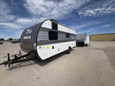 Another view of 2027 Jayco JAY FLIGHT 172DB for sale in Fargo, ND at McLaughlin's RV and Marine - Fargo