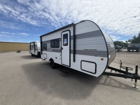 More photos of 2027 Jayco JAY FLIGHT 172DB at McLaughlin's RV and Marine - Fargo, ND