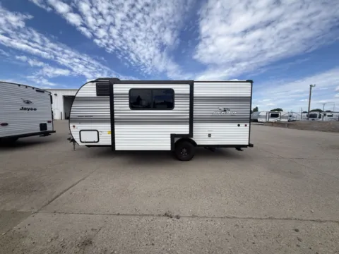 Photos of 2027 Jayco JAY FLIGHT 178DBS for sale in Fargo, ND at McLaughlin's RV and Marine - Fargo