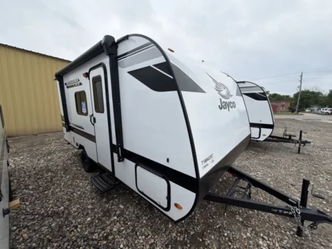 Photos of 2026 Jayco JAY FEATHER 17BHSL AIR for sale in Fargo, ND at McLaughlin's RV and Marine - Fargo