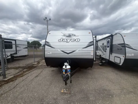 Another view of 2026 Jayco JAY FLIGHT SLX 197MB for sale in Fargo, ND at McLaughlin's RV and Marine - Fargo