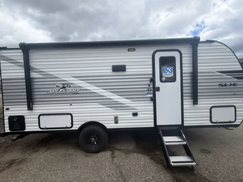 More photos of 2026 Jayco JAY FLIGHT SLX 197MB at McLaughlin's RV and Marine - Fargo, ND