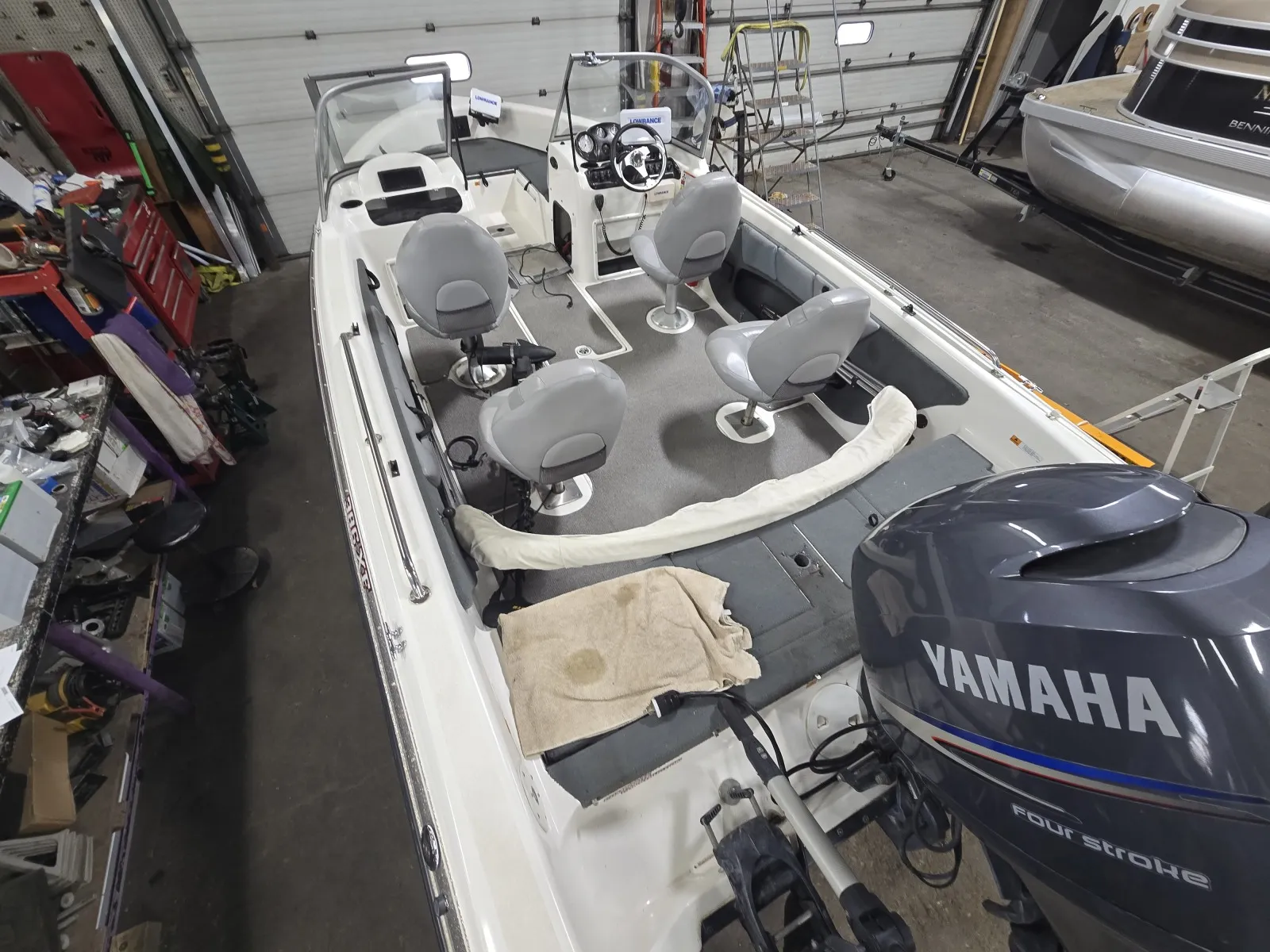 Photos of 2008 STRATOS 386XF 150HP for sale in Fargo, ND at McLaughlin's RV and Marine - Fargo