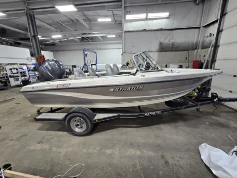 Unknown 2008 STRATOS 386XF 150HP for sale in Fargo, ND