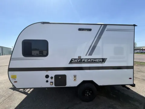 More photos of 2027 Jayco JAY FEATHER 15 TBSL at McLaughlin's RV and Marine - Fargo, ND