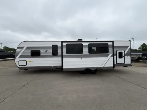 More photos of 2027 Jayco JAY FLIGHT 295TBS at McLaughlin's RV and Marine - Fargo, ND