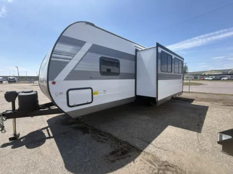Photos of 2027 Jayco JAY FLIGHT 265MWS for sale in Fargo, ND at McLaughlin's RV and Marine - Fargo
