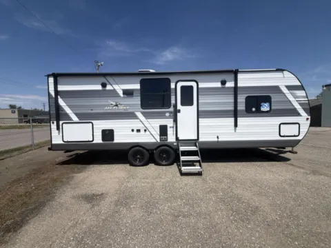 More photos of 2027 Jayco JAY FLIGHT 265MWS at McLaughlin's RV and Marine - Fargo, ND