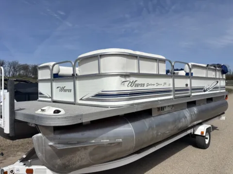 Another view of 2003 WEERES SPORTSMAN DELUXE 200-23 60HP BUNK TRAILER for sale in Detroit Lakes, MN at McLaughlin's RV & Marine - Detroit Lakes