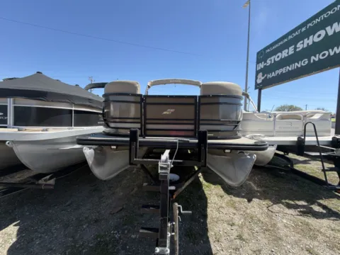 Another view of 2019 SMOKERCRAFT STARCRAFT CX23 E 115HP BUNK TRAILER for sale in Fargo, ND at McLaughlin's RV and Marine - Fargo