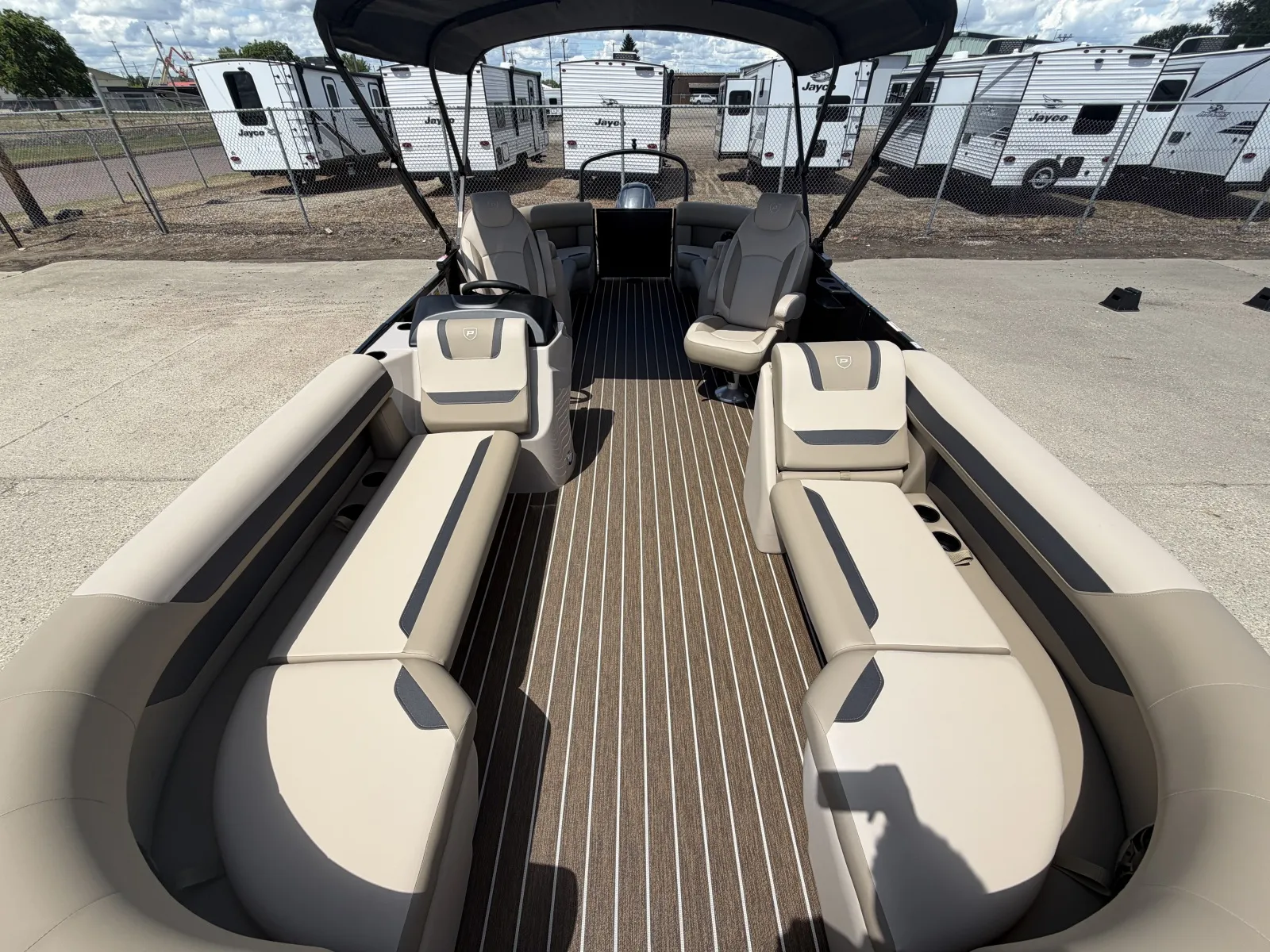2027 PREMIER SUNSCAPE