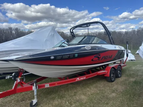 Another view of 2015 SUPREME S21 for sale in Detroit Lakes, MN at McLaughlin's RV & Marine - Detroit Lakes