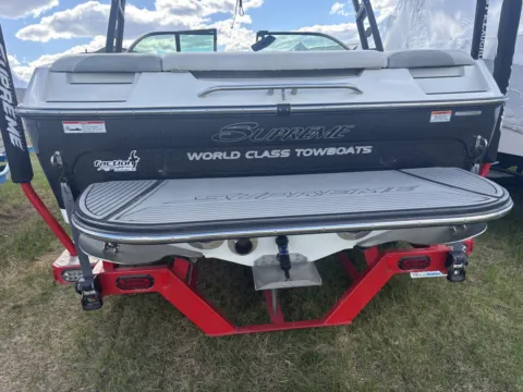 More photos of 2015 SUPREME S21 at McLaughlin's RV & Marine - Detroit Lakes, MN