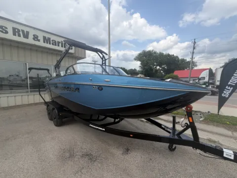 Another view of 2027 MOOMBA CRAZ for sale in Fargo, ND at McLaughlin's RV and Marine - Fargo