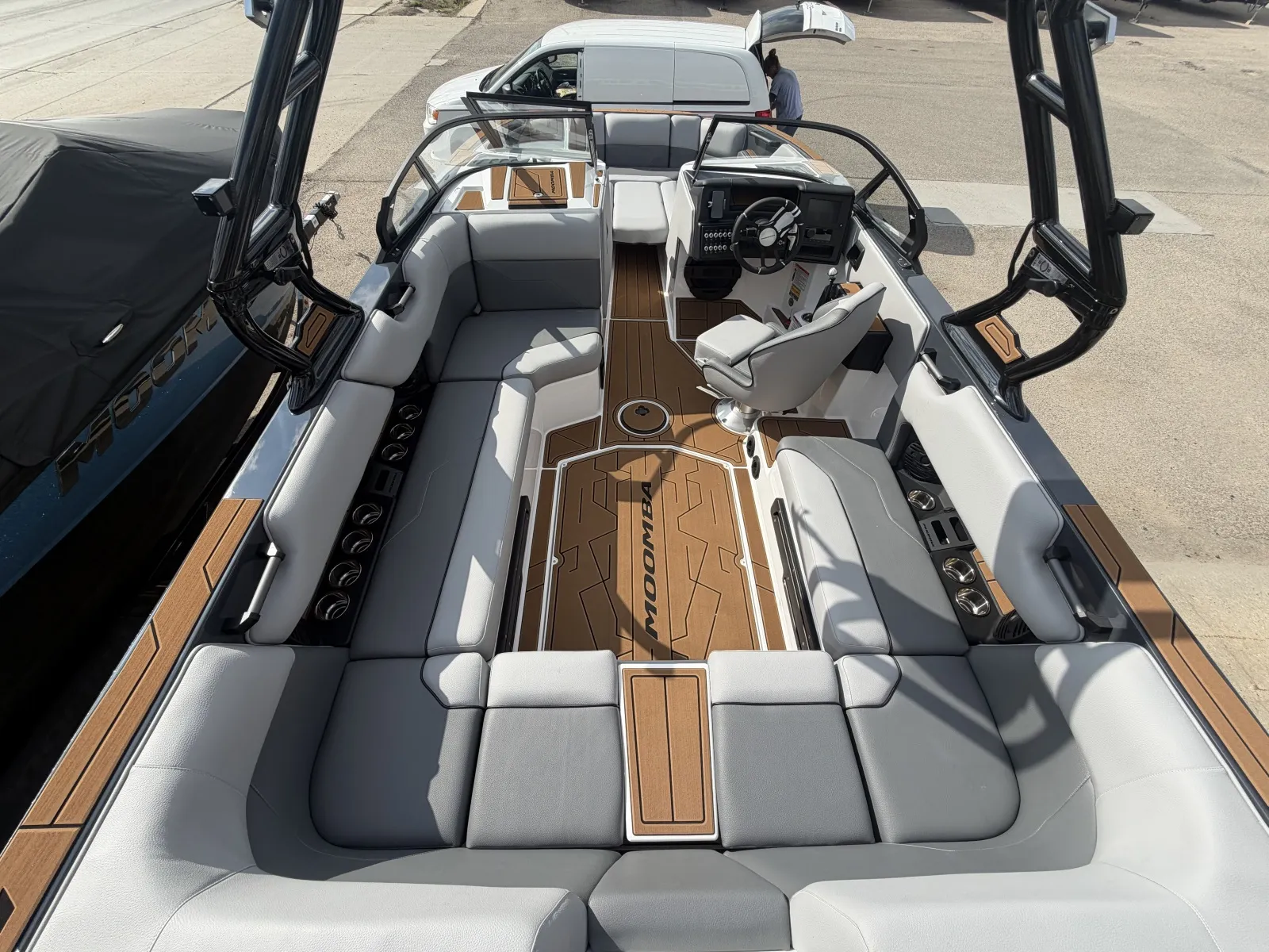 Another view of 2027 MOOMBA MAX for sale in Fargo, ND at McLaughlin's RV and Marine - Fargo