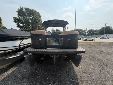 More photos of 2027 GODFREY MONACO 235 SFLC TRIPLE 200HP BUNK TRAILER at McLaughlin's RV and Marine - Fargo, ND