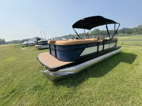More photos of 2027 GODFREY XPERIENCE 2286 SBX 150HP BUNK TRAILER at McLaughlin's RV and Marine - Fargo, ND